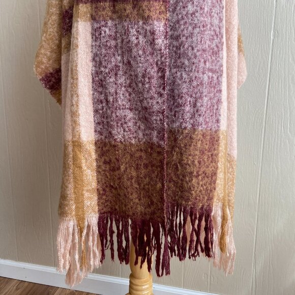 Soft Cozy Chunky Knit Boho Plaid Print Fringe Trim Oversized Scarf Wrap - Picture 3 of 13
